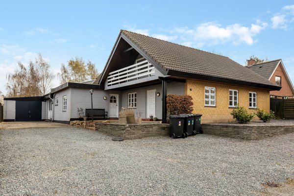 Ejendommen
