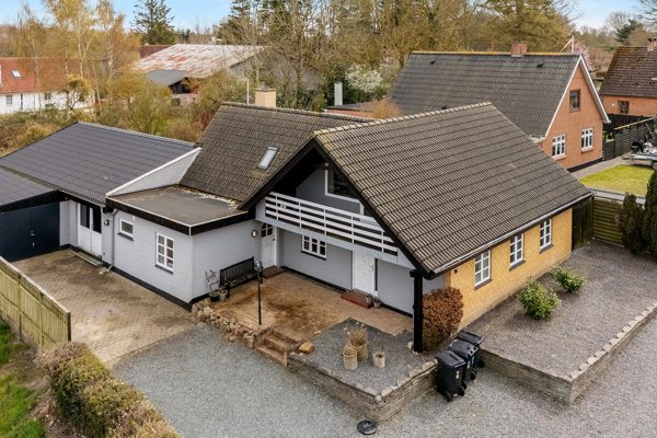 Ejendommen