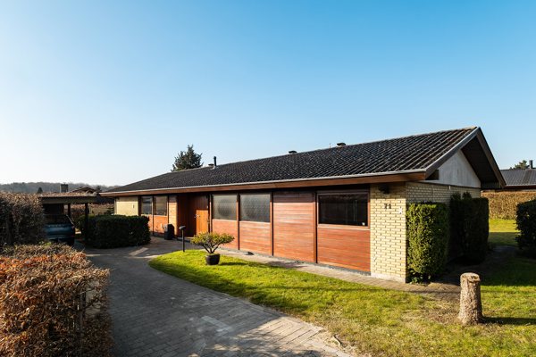 Ejendommen