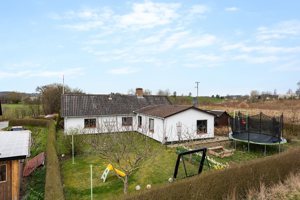 Ejendommen