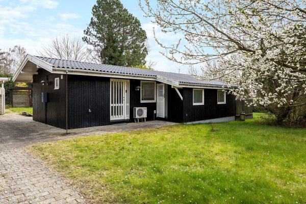 Ejendommen