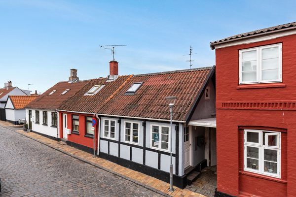 Ejendommen