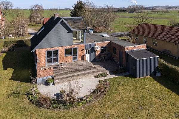 Ejendommen