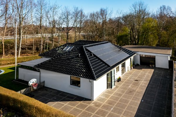 Ejendommen
