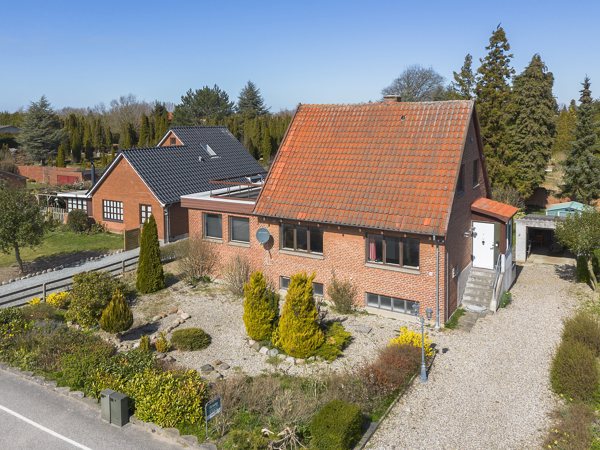 Ejendommen