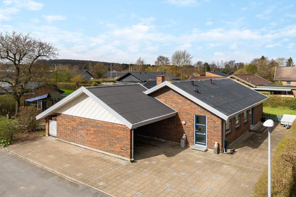 Ejendommen
