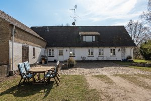 Ejendommen