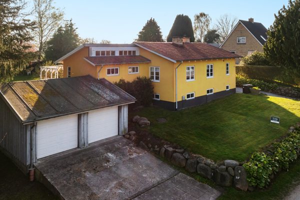 Ejendommen