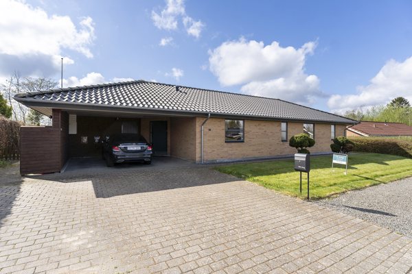 Ejendommen