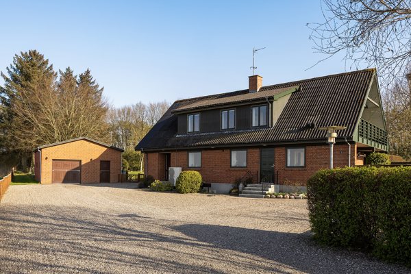 Ejendommen