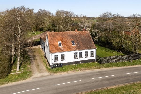 Ejendommen