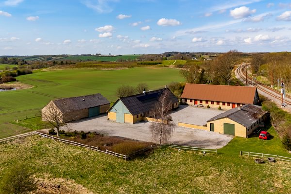 Ejendommen