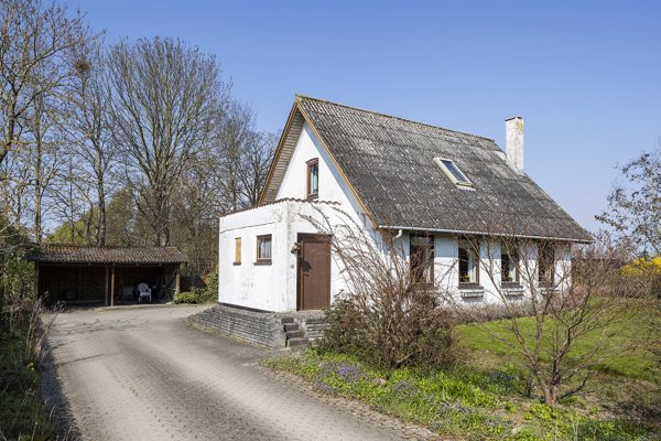 Ejendommen