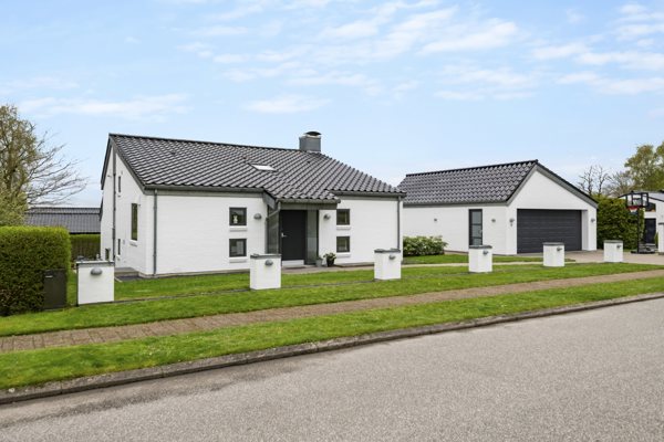 Ejendommen