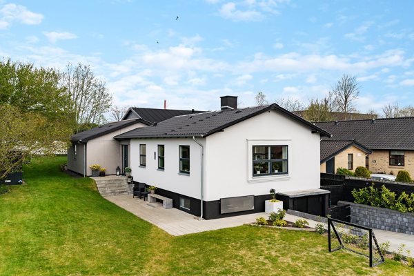 Ejendommen