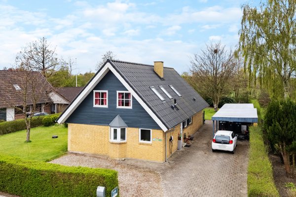 Ejendommen