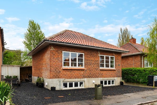 Ejendommen