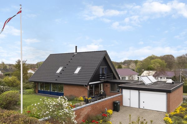 Ejendommen