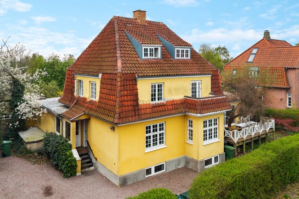 Ejendommen