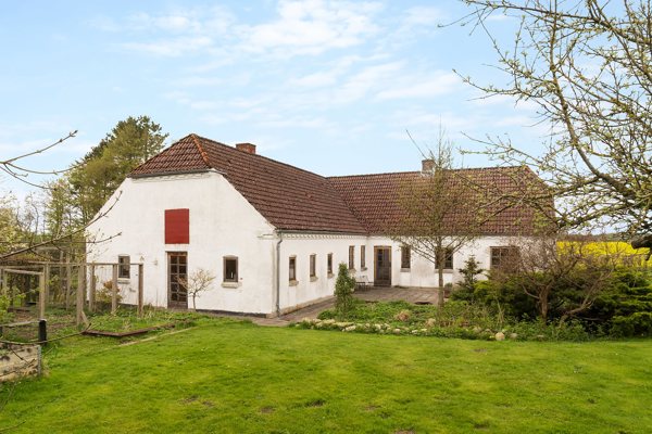 Ejendommen