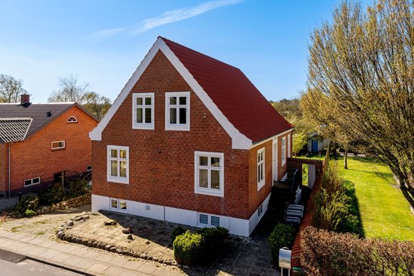 Ejendommen