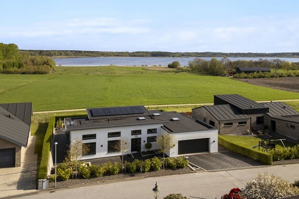 Ejendommen