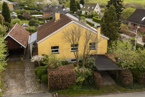 Ejendommen