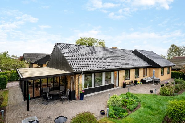 Ejendommen
