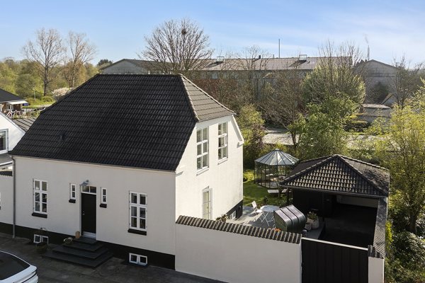 Ejendommen