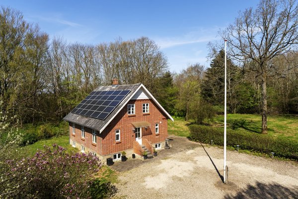 Ejendommen