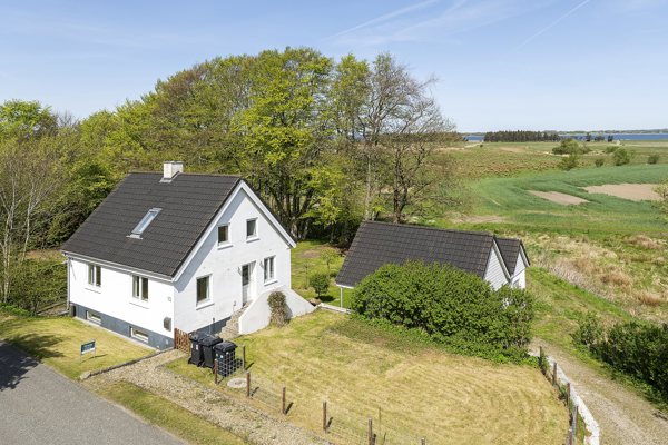 Ejendommen