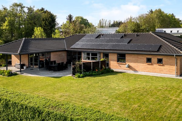 Ejendommen