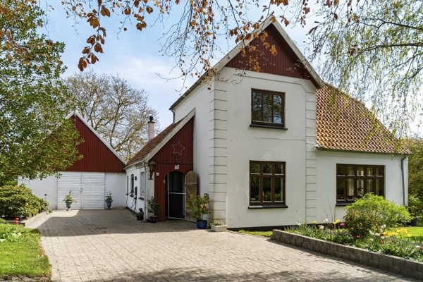 Ejendommen