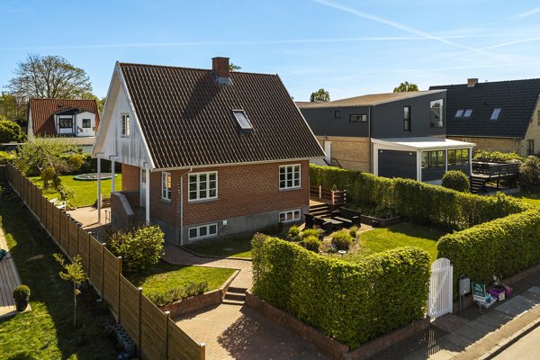 Ejendommen