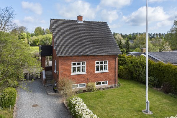 Ejendommen