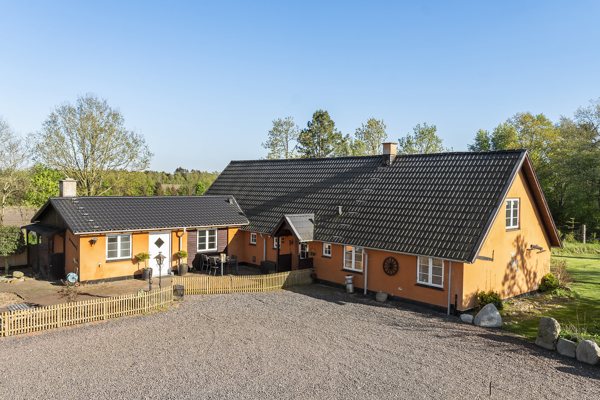 Ejendommen