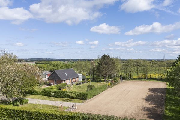 Ejendommen