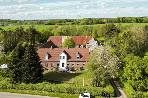 Ejendommen