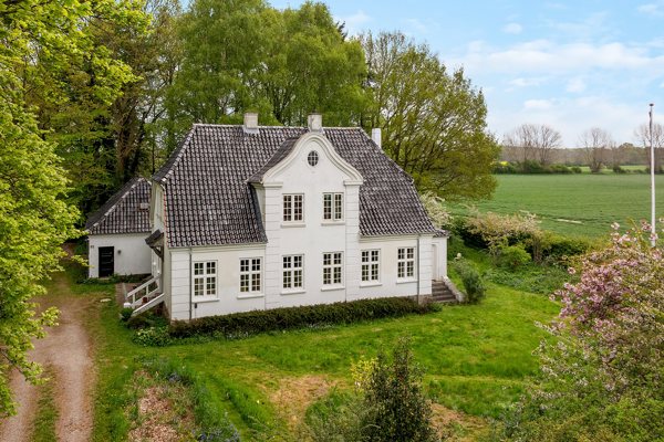 Ejendommen