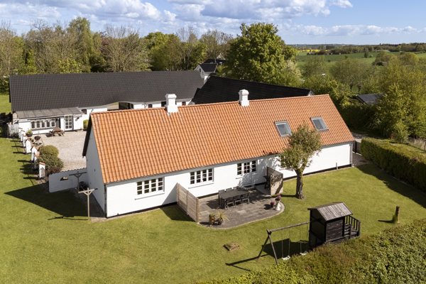 Ejendommen
