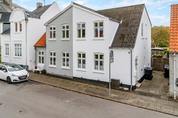 Ejendommen