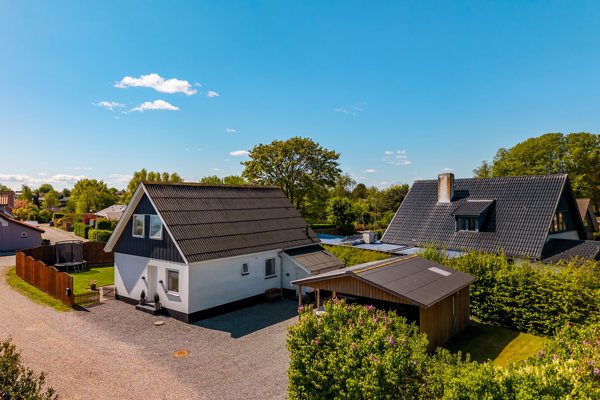 Ejendommen