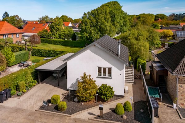 Ejendommen