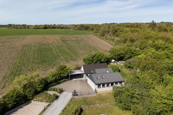 Ejendommen