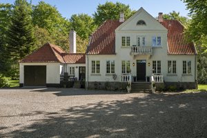 Ejendommen