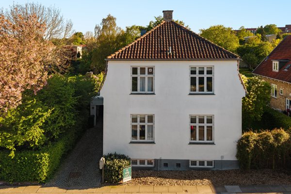 Ejendommen