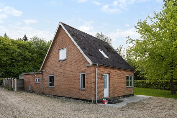 Ejendommen