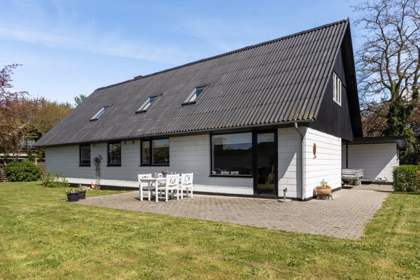 Ejendommen