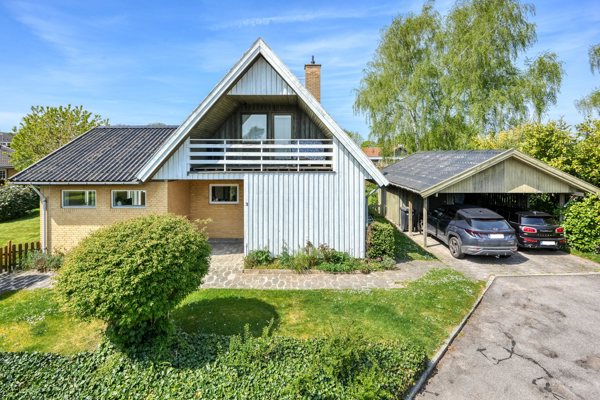 Ejendommen