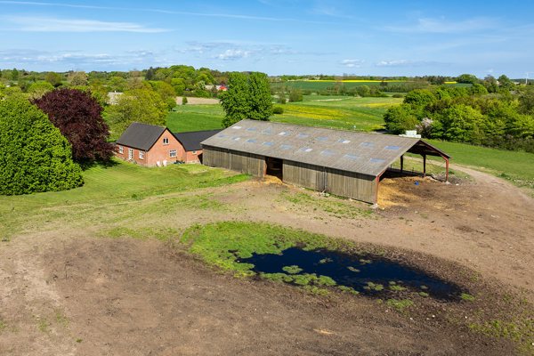 Ejendommen